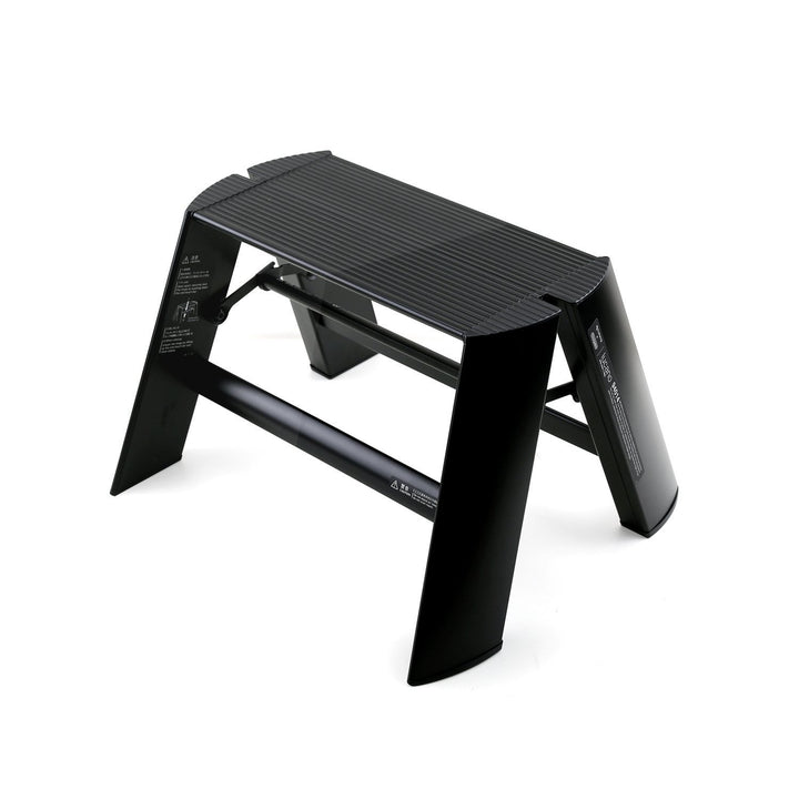 Lucano 1 Step Trittleiter schwarz Metaphys Hocker