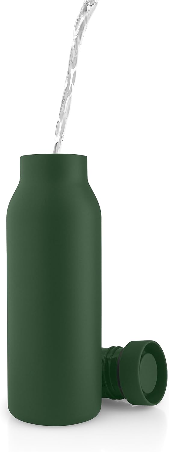 EVA SOLO | Urban Isolierflasche 0,5 l Emerald Green | Hält Wasser länger kalt | Emerald Green 5000 m