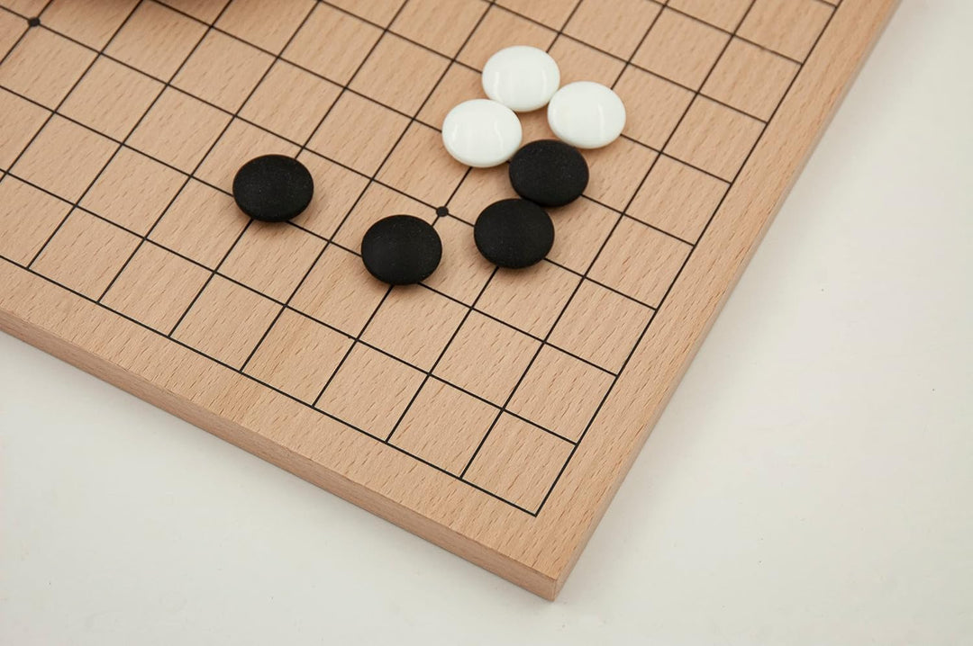 Hebsacker Verlag - Go-Set Buchenfurnier-Brett (19x19/13x13, 13mm) mit Glassteinen und Holzdosen