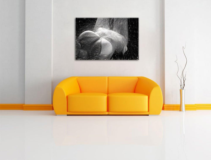 Pixxprint Frau im Bikini unter Einer Dusche als Leinwandbild/Grösse: 100x70 cm/Wandbild/Kunstdruck/f