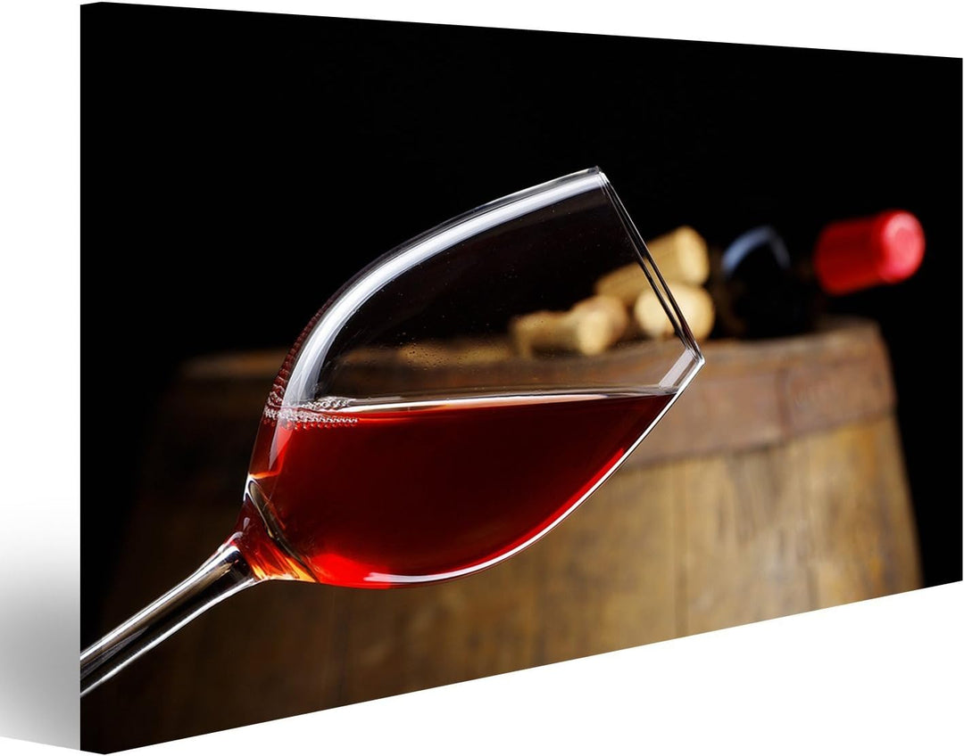 islandburner Bild auf Leinwand Glas Rotwein Mit Fass Im Hintergrund Bilder Wandbilder Poster Leinwan
