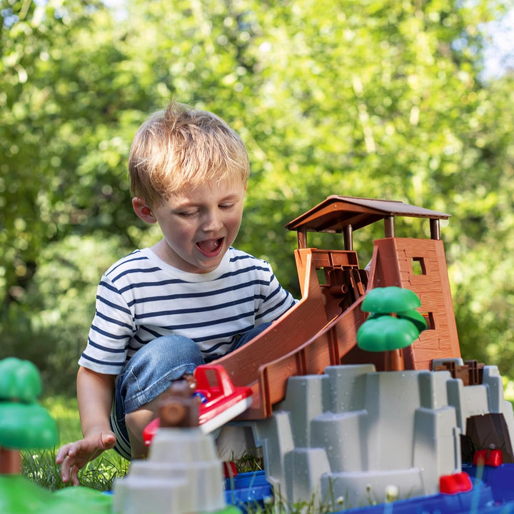 AquaPlay - AdventureLand - Wasserbahn mit Berg, Turm und Stausee, Spieleset inkl. 2 Tierfiguren, Mot