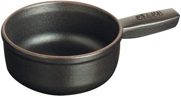Staub Mini Fondue Topf (12 cm, 0,35 L mit mattschwarzer Emaillierung im Inneren des Topfes) schwarz