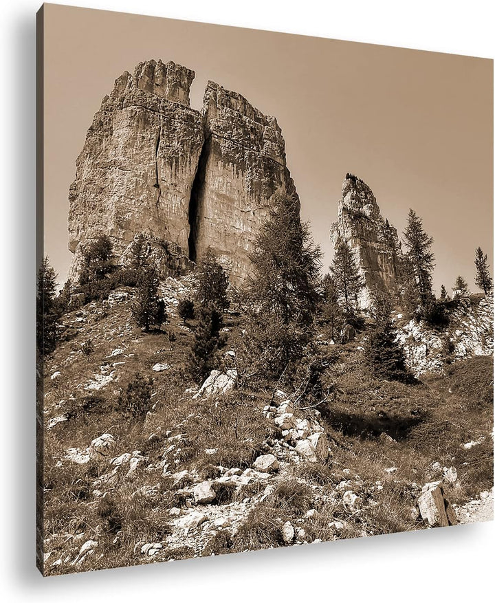 Wanderziel in den Dolomiten Effekt: Sepia; Format: 60x60 als Leinwandbild, Motiv fertig gerahmt auf