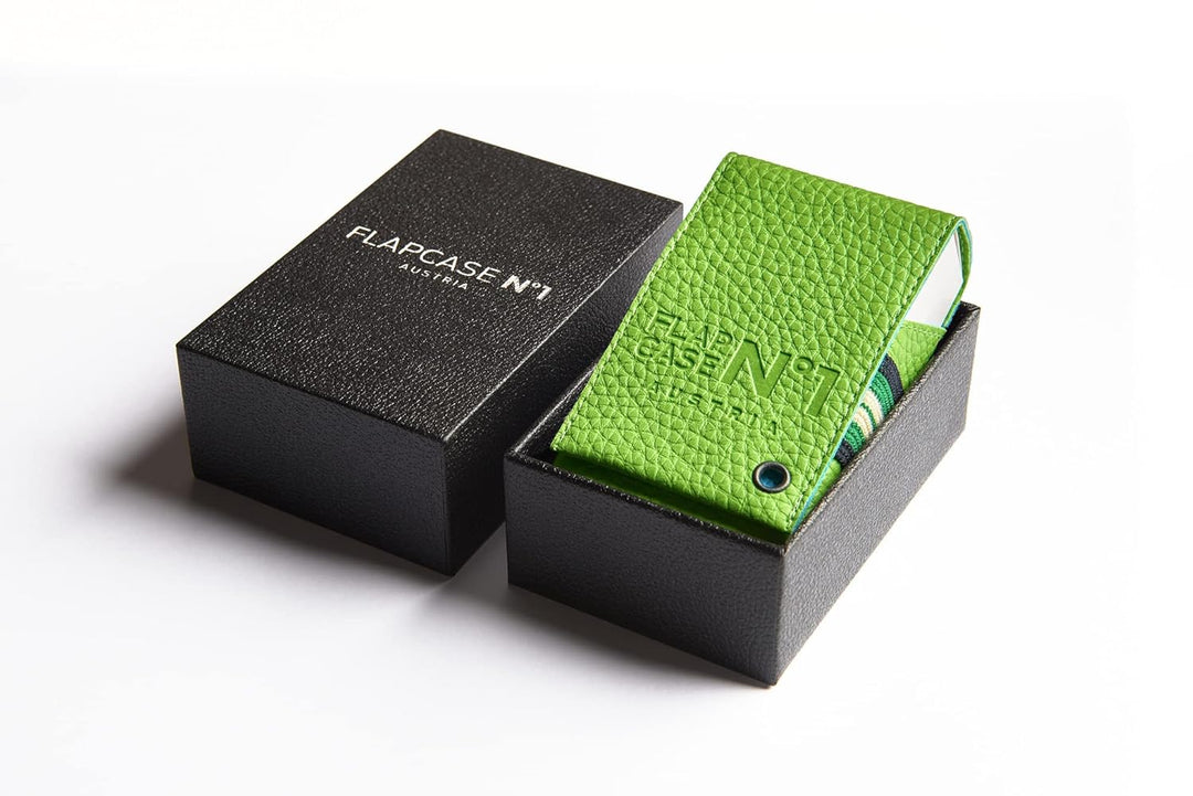 FLAPCASE N°1 • FRISBEE • Designer Zigarettenetui, Made in Austria, Gummiband, Leder vegan Zigaretten