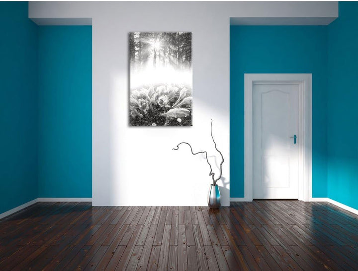 Pixxprint blühende lila Blumen im Wald Kunst Kohle Effekt, Format: 100x70 auf Leinwand, XXL riesige