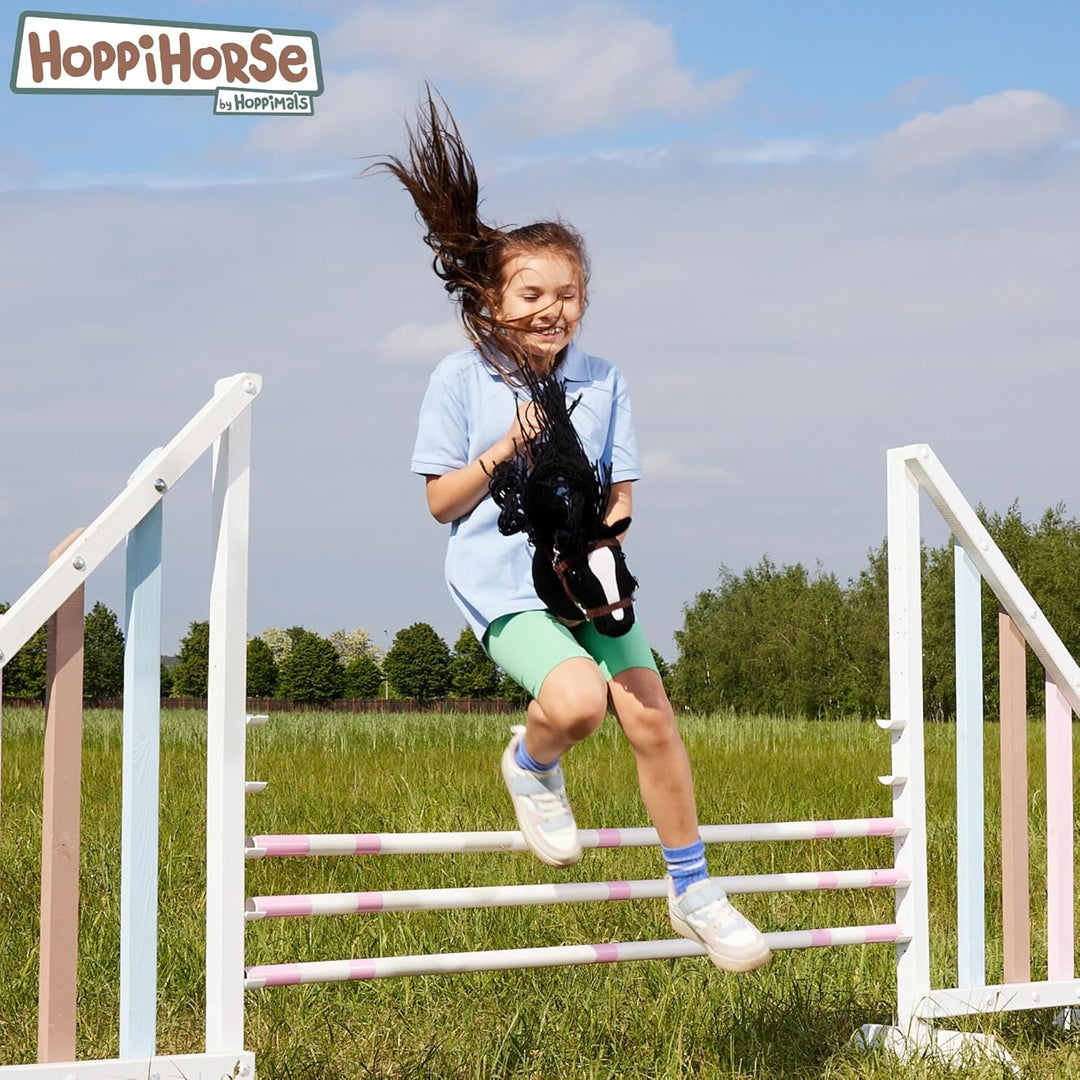 HOPPIHORSE Steckenpferd mit Trense - A3 - Hobby Horse mit Zügeln, Schultergurt, Schweif - hochwertig