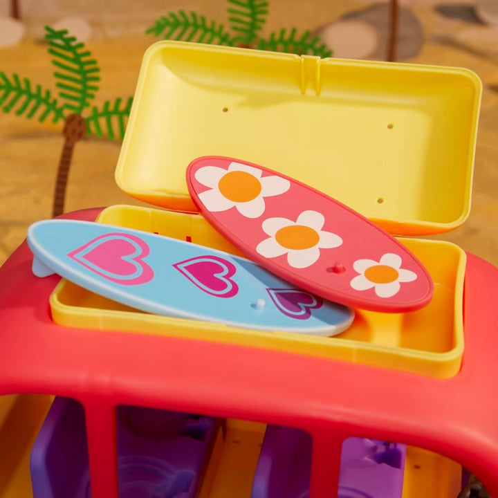 Peppa Pig Peppa Visits Australia Campervan Vehicle Preschool Toy; Includes 8 Figures, 4 Accessories,