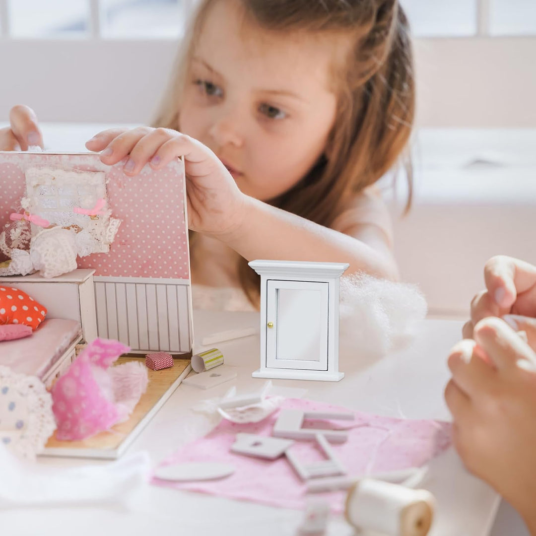Puppenhausmöbel im Massstab 1:12, lebensechter Puppenhaus-Spiegelschrank, Badezimmer-Miniaturmöbel a