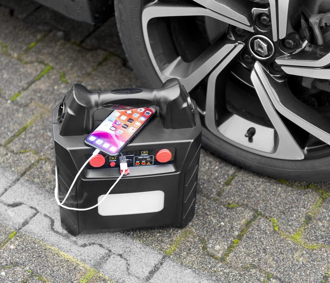revolt Autostarter: 5in1-Starthilfe für 12/24V & Powerbank, 230 V, 2x12V, USB, 40Ah, 2000A (Kfz Star