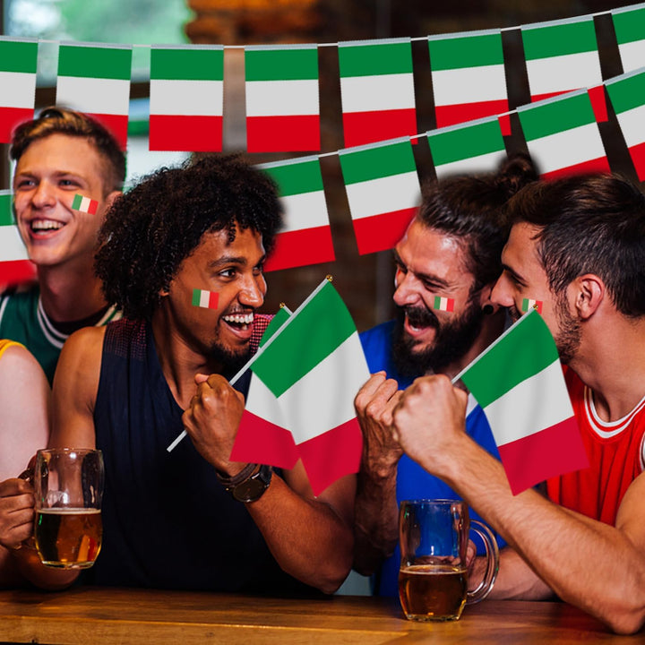 AhfuLife Klein Italien Flagge für Olympische Deko 2024, 100 Stück Italienische Mini Handgehaltene Fl