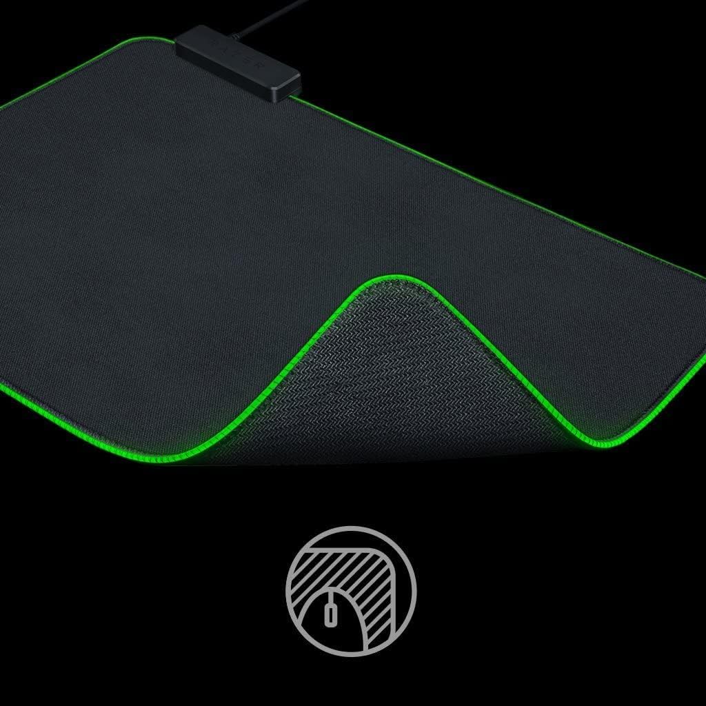 Razer Goliathus Chroma - Weiche Gaming Maus-Matte mit RGB Beleuchtung (Kabelhalterung, Stoff-Oberflä