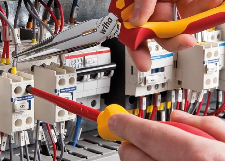 Wiha Werkzeug Set Elektriker Schraubendreher, Kraftseitenschneider 7-tlg. in Tasche (38020) Set Elek