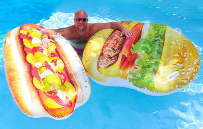 Toyland® Giant Hot Dog Aufblasbarer Poolschwimmer – 180 cm x 89 cm – Sommer Strand & Pool Lilo