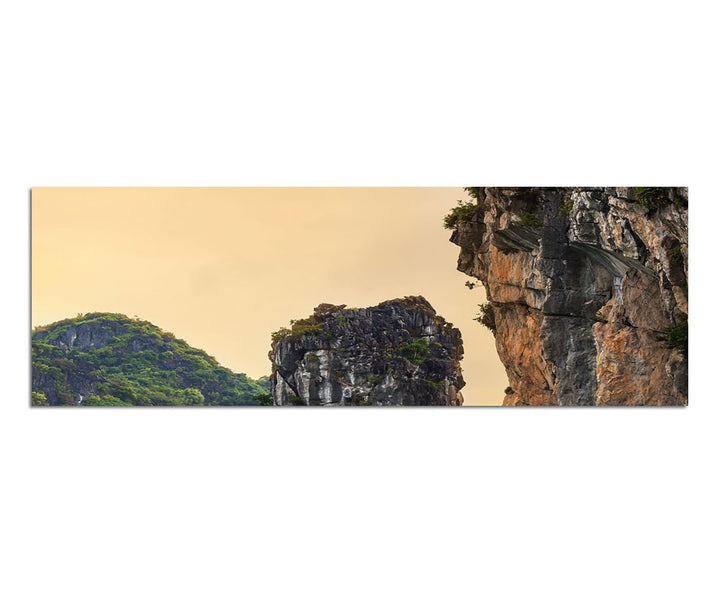 Paul Sinus Art Panoramabild auf Leinwand und Keilrahmen 150x50cm Vietnam Halong Bay Felsen Meer Natu