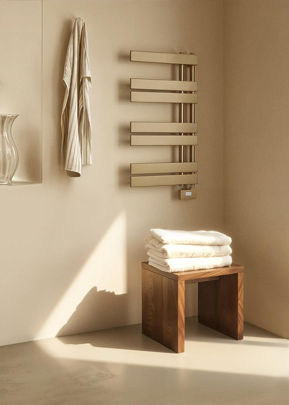 CREATE/WARM Towel MODERN/Elektrischer Badheizkörper Gold / 80x50cm / 2 in 1, 6 Betriebsmodi, LCD-Dis