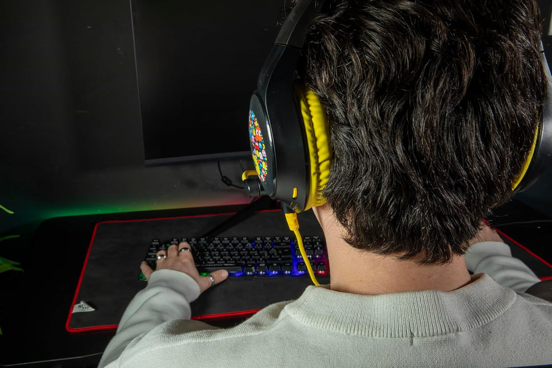 Konix Pac-Man Kabelgebundenes Over-Ear-Gaming-Headset für PC, PS5, Switch 2, Xbox Series X|S - 45°-M