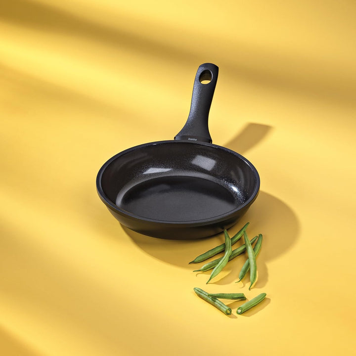 kela Bräter oval 8 Liter ATURA, Dutch Oven, Gussbräter mit Deckel Induktion, Aluguss keramisch besch