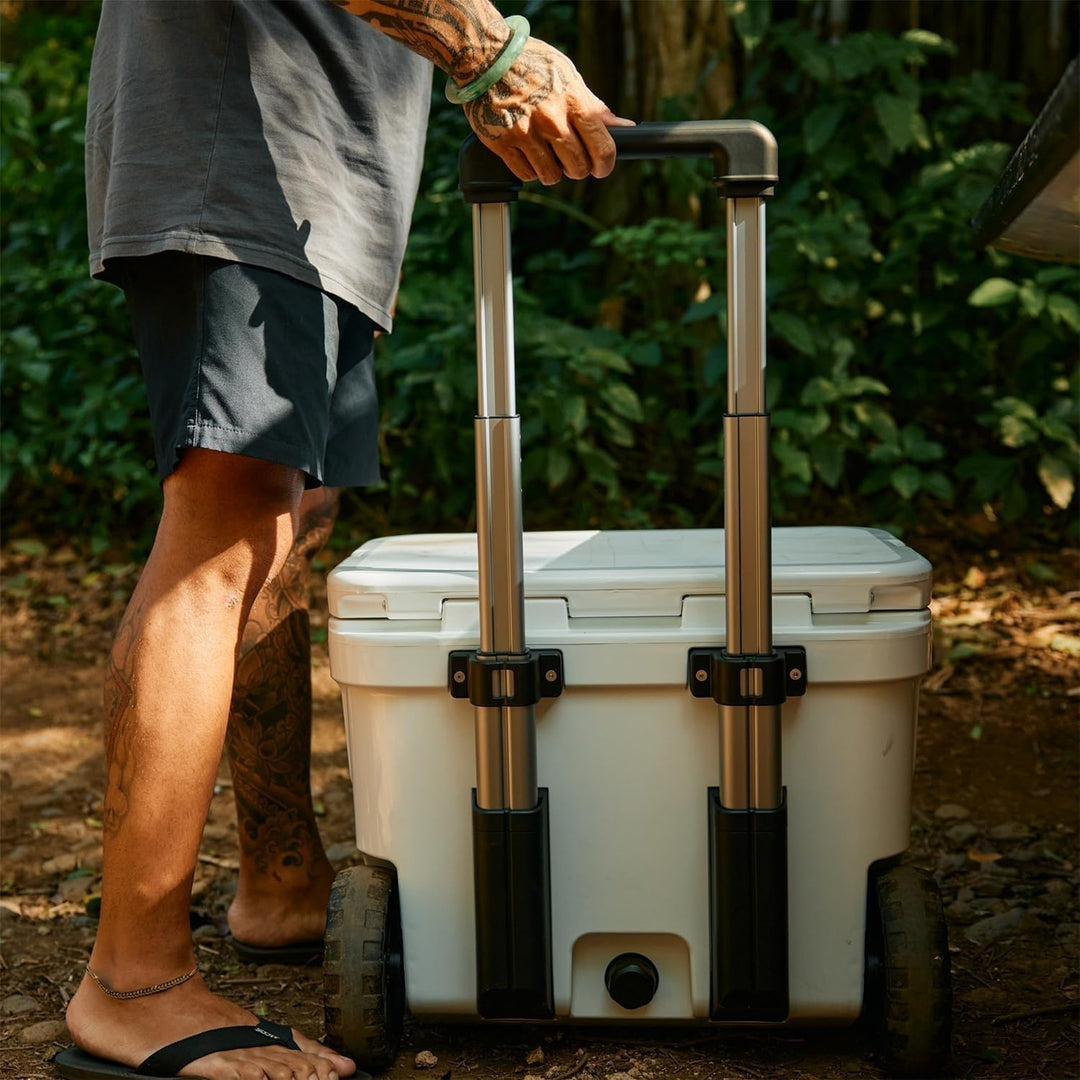 YETI Roadie 32 Wheeled Cool Box, Insulated Hard Cooler Charcoal, Charcoal