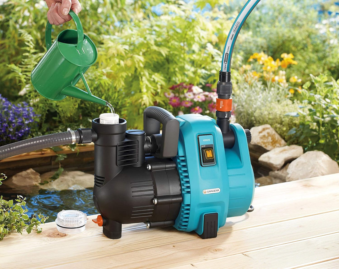 Gardena Comfort Gartenpumpe 4000/5: Bewässerungspumpe mit Fördermenge bis zu 4.000 l/h, integrierter