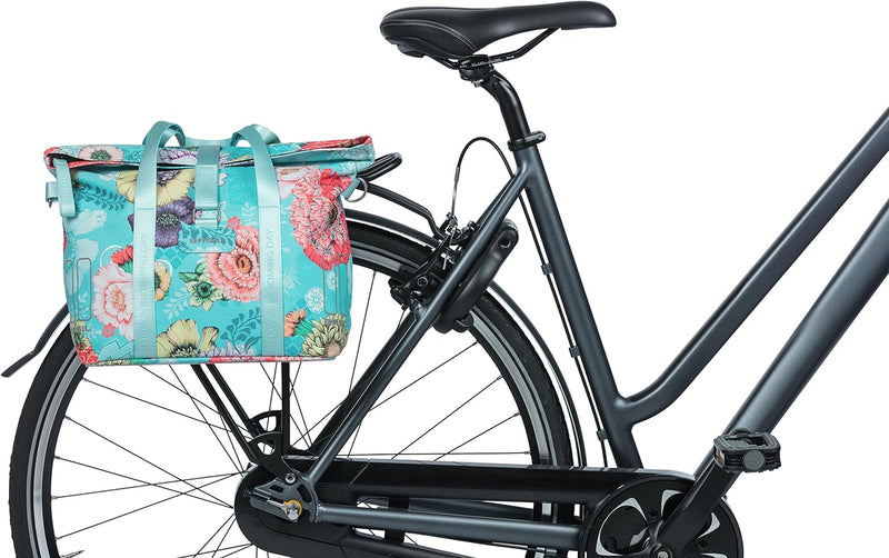 Basil B.V. Basil Bicycle Handbag Bloom Field MIK 29x15x28,5cm Sky Blue, 29x15x28,5cm Sky Blue