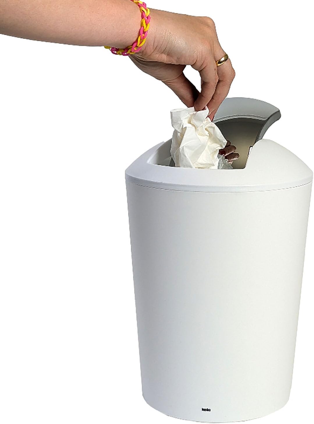 kela Schwingdeckeleimer weiss, Kosmetikeimer 5l mit Schwingdeckel, Kunststoff, MARTA, Mülleimer Bade