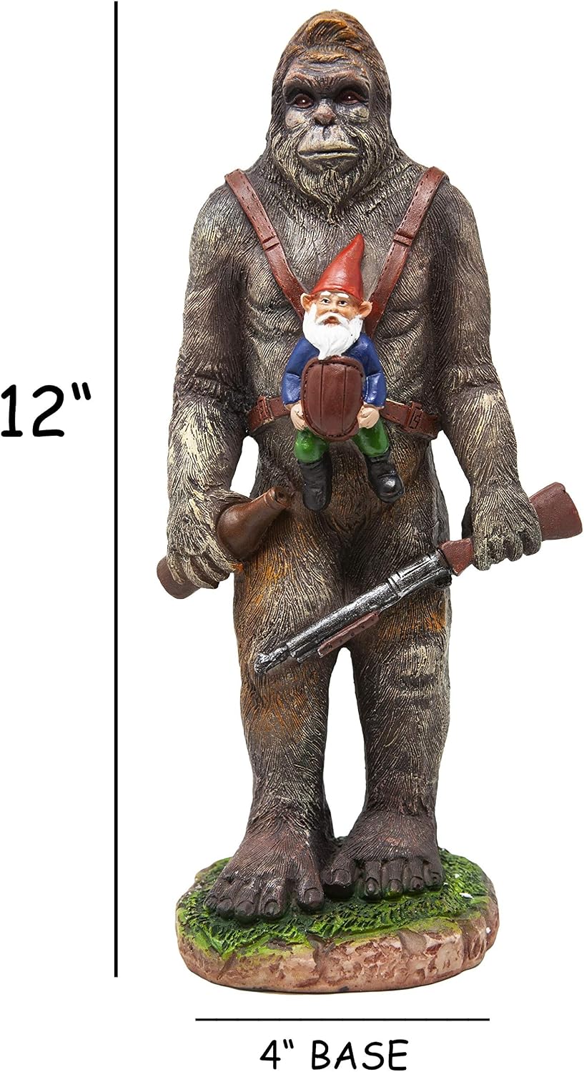 Funny Guy Mugs Gartenzwerg Statue – Bigfoot und ein Zwerg – Indoor/Outdoor Gartenzwerg Skulptur für