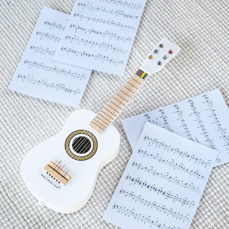 New Classic Toys 10346 Gitarrenspielzeug aus Holz, Weiss, M, Weiss