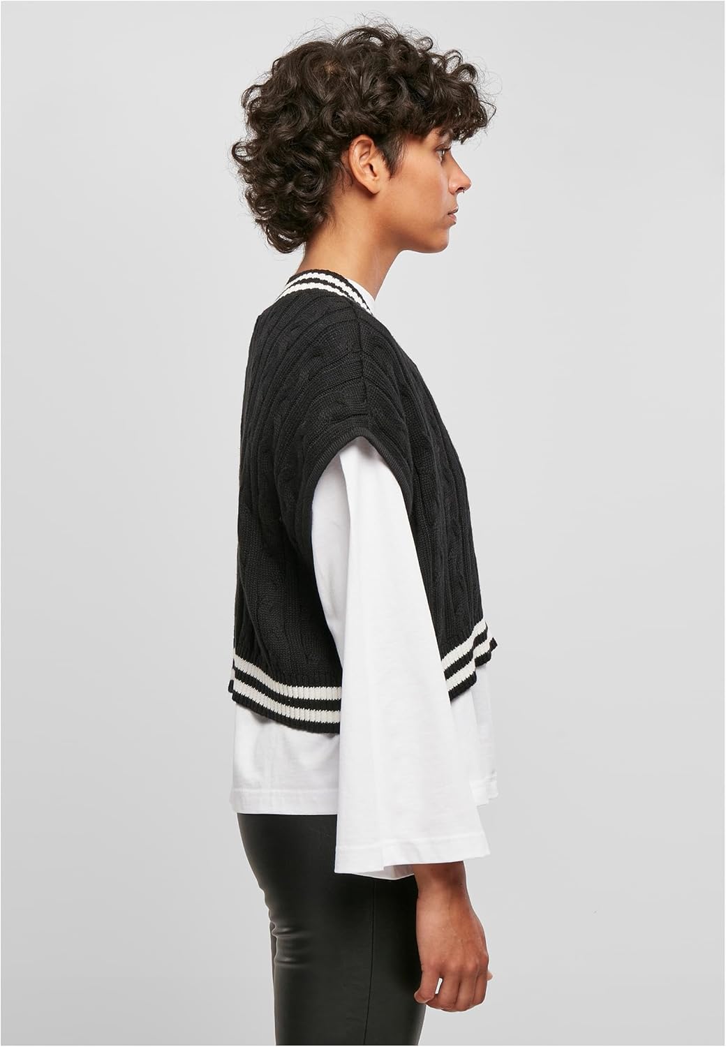 Urban Classics Ladies Cropped Knit College Slipover, stylischer Strickpullunder für Damen im College