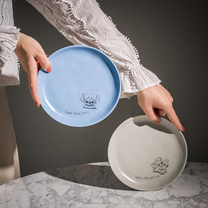 Disney Stitch Kuchenteller 20 cm – Hochwertiges Steingut mit Stitch, mit originellen Zitaten und han