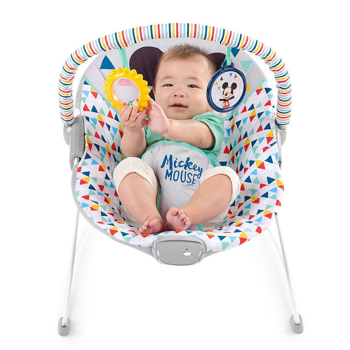 Bright Starts - Disney Baby, Mickey Mouse Happy Triangles, Babywippe mit Beruhigenden Vibrationen, 2