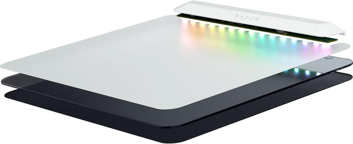 Razer Firefly V2 Pro - RGB-hintergrundbeleuchtete Gaming-Mausmatte - integrierter USB-Anschluss (15-