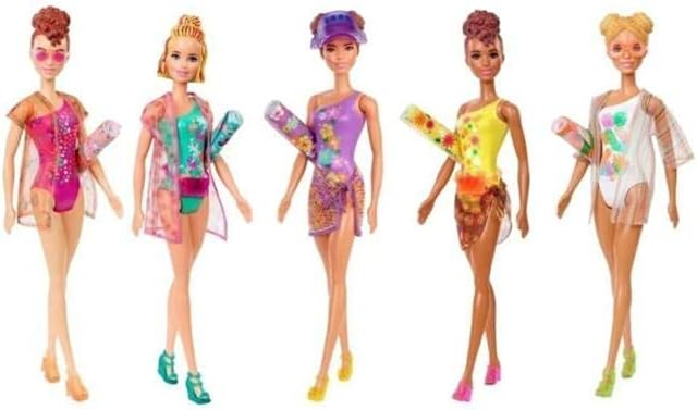 Barbie GTR95 - Color Reveal Puppe mit 7 Überraschungen (Strandrock, Schuhe, Handtuch & Zubehör), Far