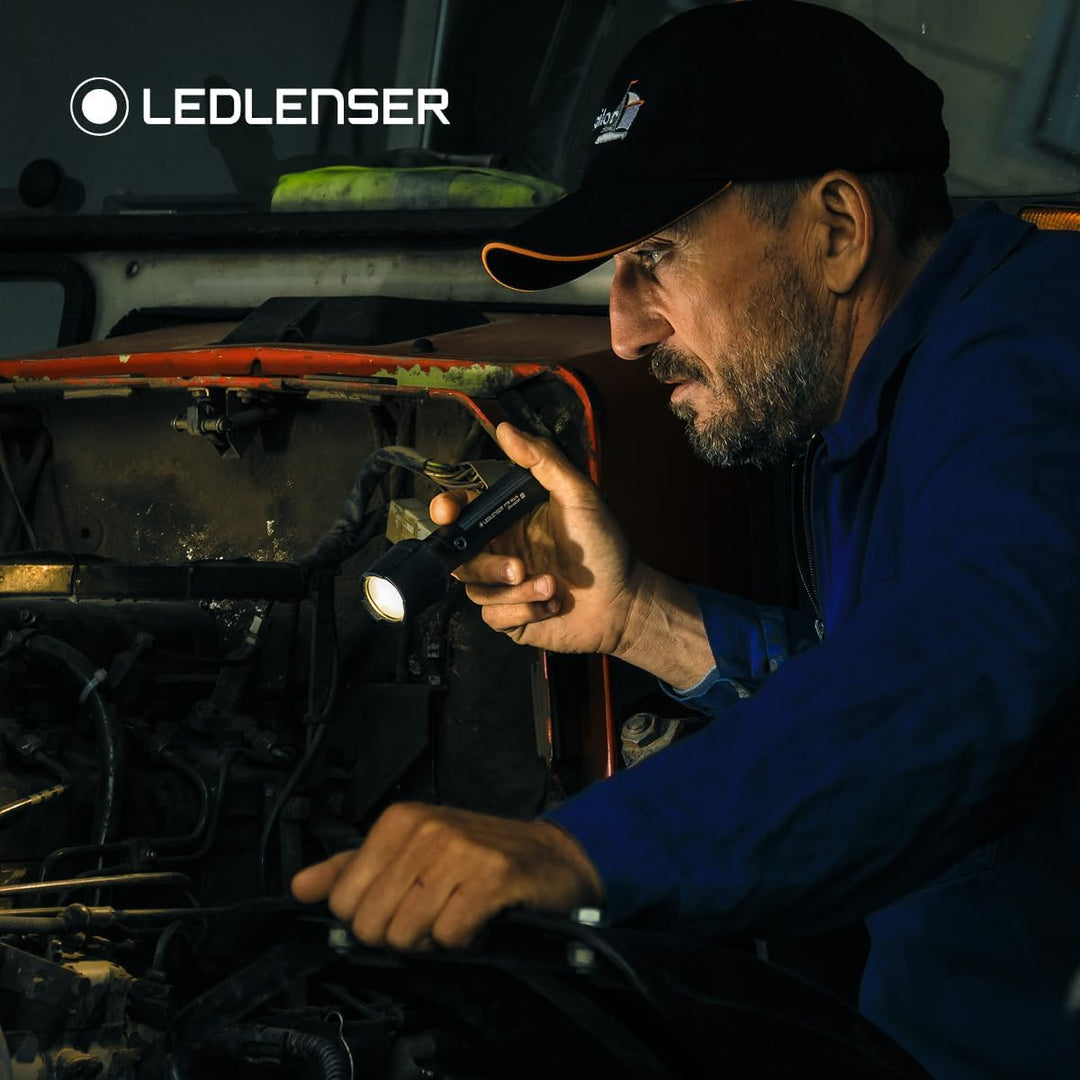 Ledlenser P7R Work Robust Taschenlampe LED, aufladbar 21700 Lithium Akku, wasserdicht IP68, 900 Lume