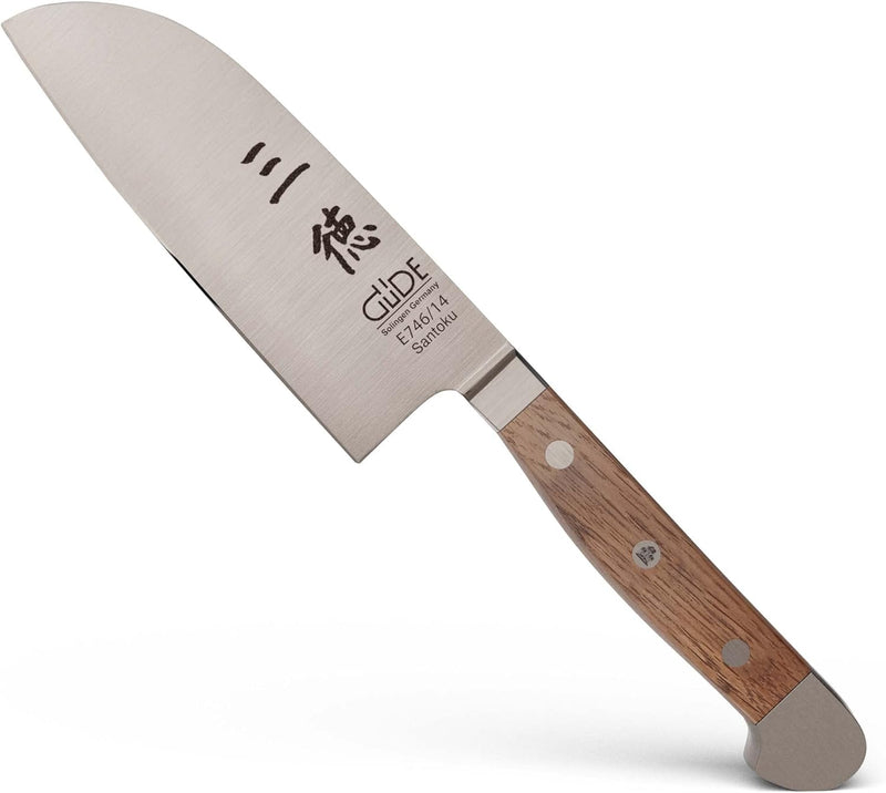 GÜDE Solingen - Santoku Messer geschmiedet, 14 cm, Fasseichenholz, ALPHA FASSEICHE, Doppelkropf, Han