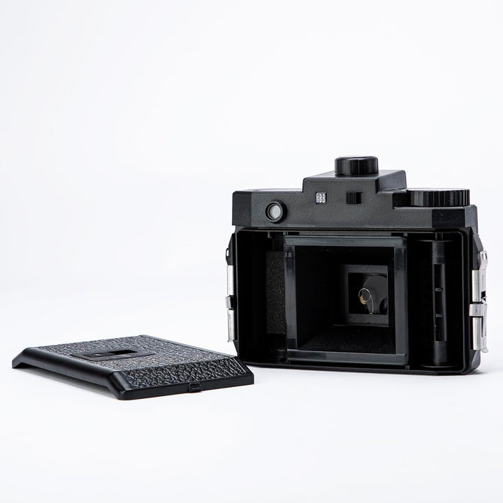 Anton & HOLGA 120GCFN Rollfim Camera Set (incl. B+W Film+Batterie) Optical Glas Lens AK3-120GCFN-BS,