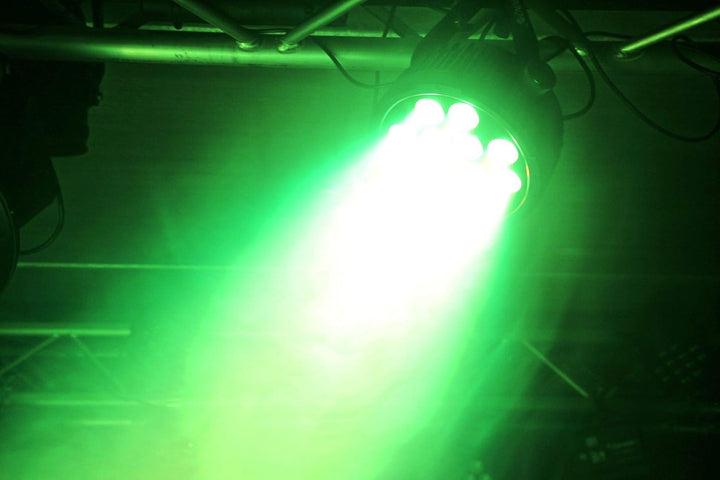 BeamZ BT300 FlatPAR 12x10 Watt DMX mit Fernbedienung