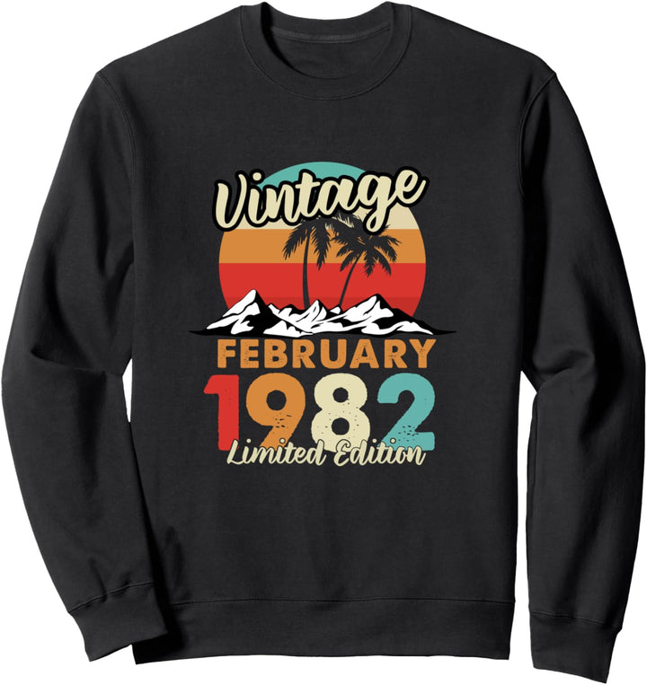 40 Years Old 40th Bday Party Vintage February 1982 Birthday Sweatshirt
