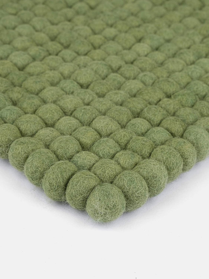 myfelt Filzkugel-Sitzauflage Stuhlauflage - Kaspar - quadratisch, 36x36 cm, Dunkelgrün, Dunkelgrün