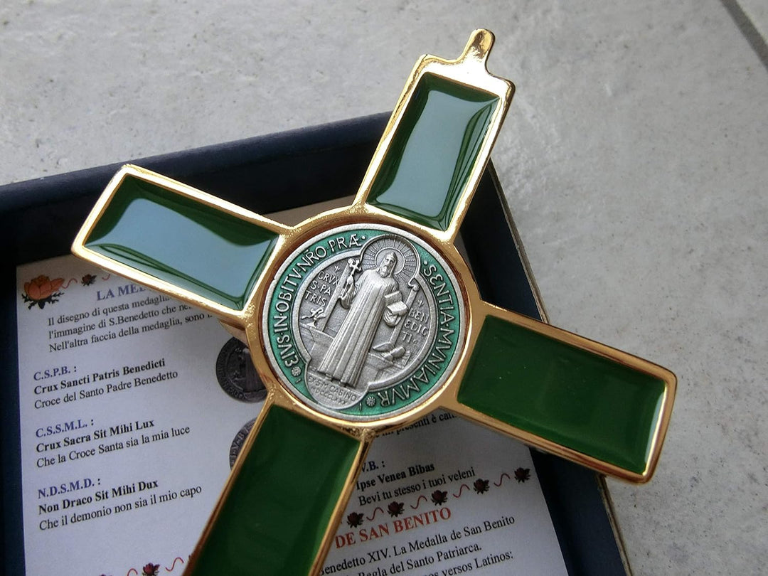GTBITALY 10.004.21 GRÜN Kreuz Kreuz gold gold St. Benedikt 20 cm handemailliert mit Geschenkbox und