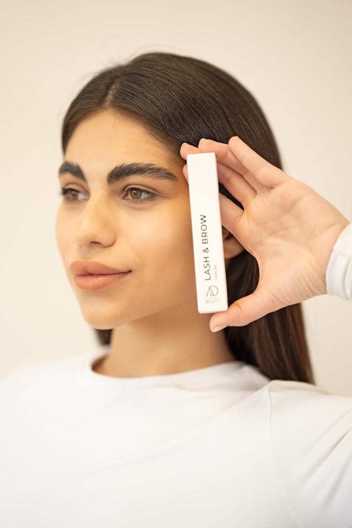 Wimpernserum AD BEAUTY Lash & Brow Serum – für längere Wimpern & dichtere Augenbrauen – hormonfrei &