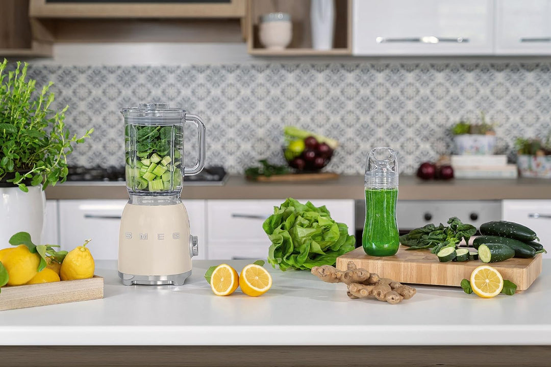 SMEG, BLF03CREU, 1,5 l Standmixer, 4 -Geschwindigkeitsstufen, 4 Automikprogramme, Abnehmbare Doppelk