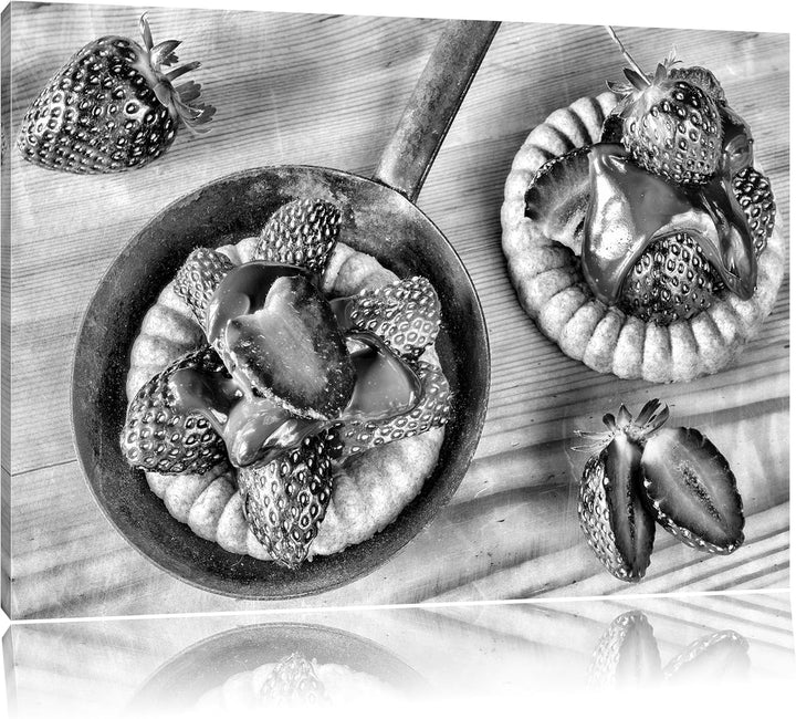 Pixxprint Monocrome, Süsse Erdbeertörtchen, Format: 100x70 auf Leinwand, riesige Bilder fertig gerah