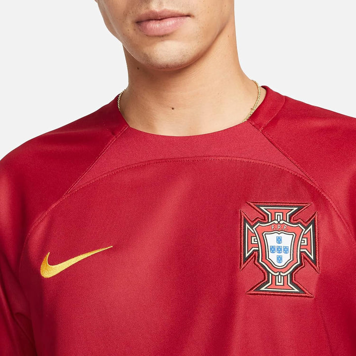 NIKE Herren Stad T-Shirt (1er Pack) XL Pepper Red/Pepper Red/Gold Dar, XL Pepper Red/Pepper Red/Gold