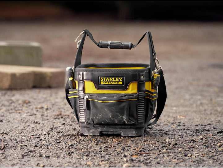 Stanley FatMax Werkzeugtasche / Transporttasche (29x29x38cm, robustes 600 Denier Nylon, ergonomische