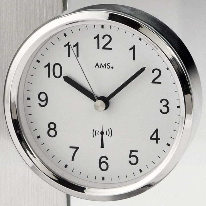 AMS F5140 Funk Tischuhr, Holz, Silber, 17 cm x 16 cm x 6 cm, Silber