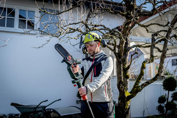 Metabo Teleskopstab 120-180 cm, mit Schultergurt, Glasfaserstab, passend für Akku-Gehölzsäge MC 18 L