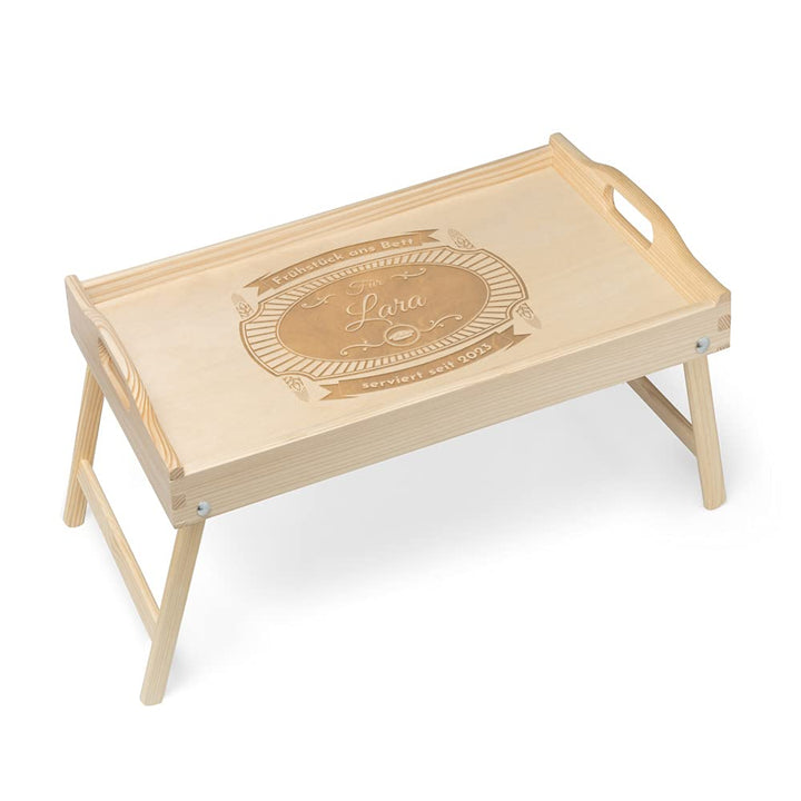Maverton Serviertablett mit Gravur - personalisiert - Tabletttisch mit Griffen - klappbare Beine - e