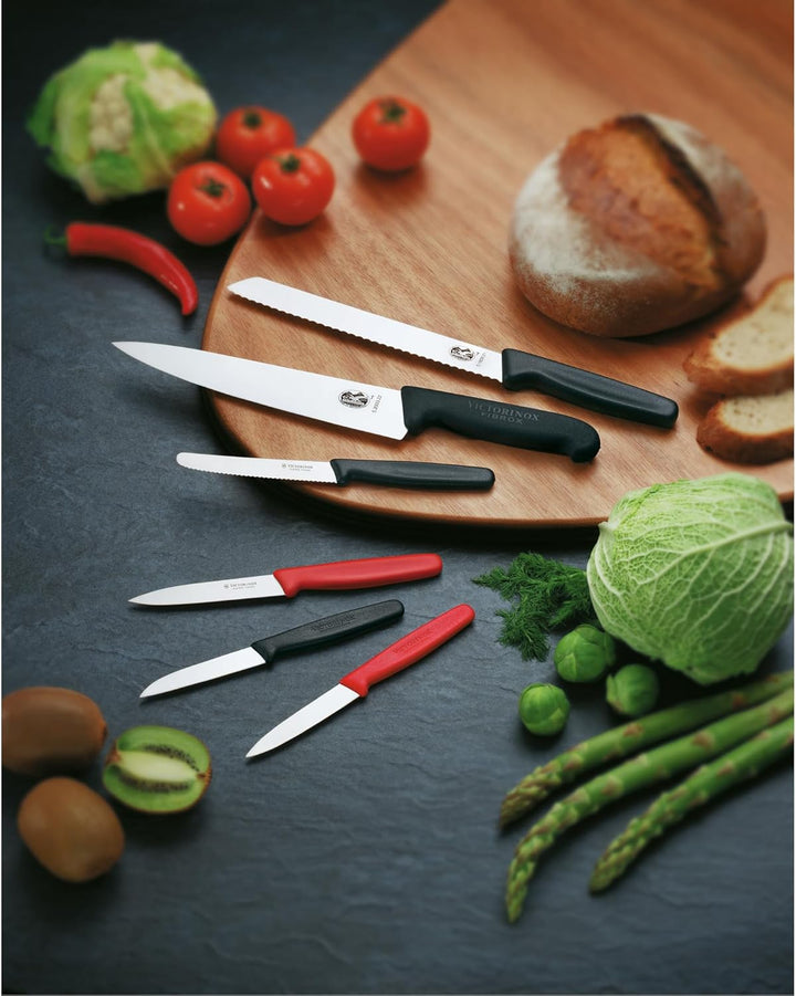 Victorinox Fibrox Kochmesser, Breites Universalmesser für Fleisch, Fisch, Gemüse und Kräuter, 22 cm,