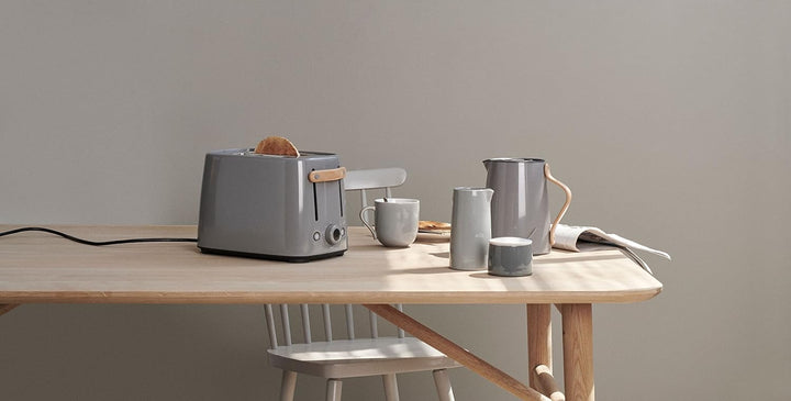 Stelton Emma Milchkännchen - Thermosmilchkännchen aus doppelwandigem glasiertem Steinzeug - 0,3 L -